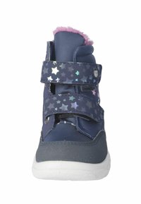 Botte d'hiver pour enfants bleu marine avec des sangles en Velcro à motifs d'étoiles, doublure en polaire rose et semelle en caoutchouc blanche, vue de face.