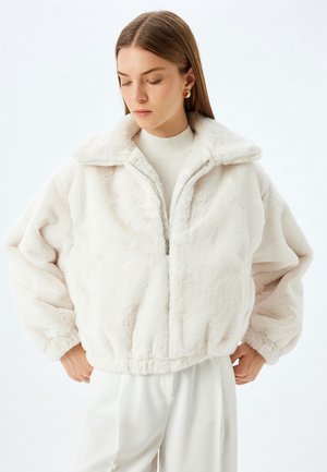 Talvitakki - off white