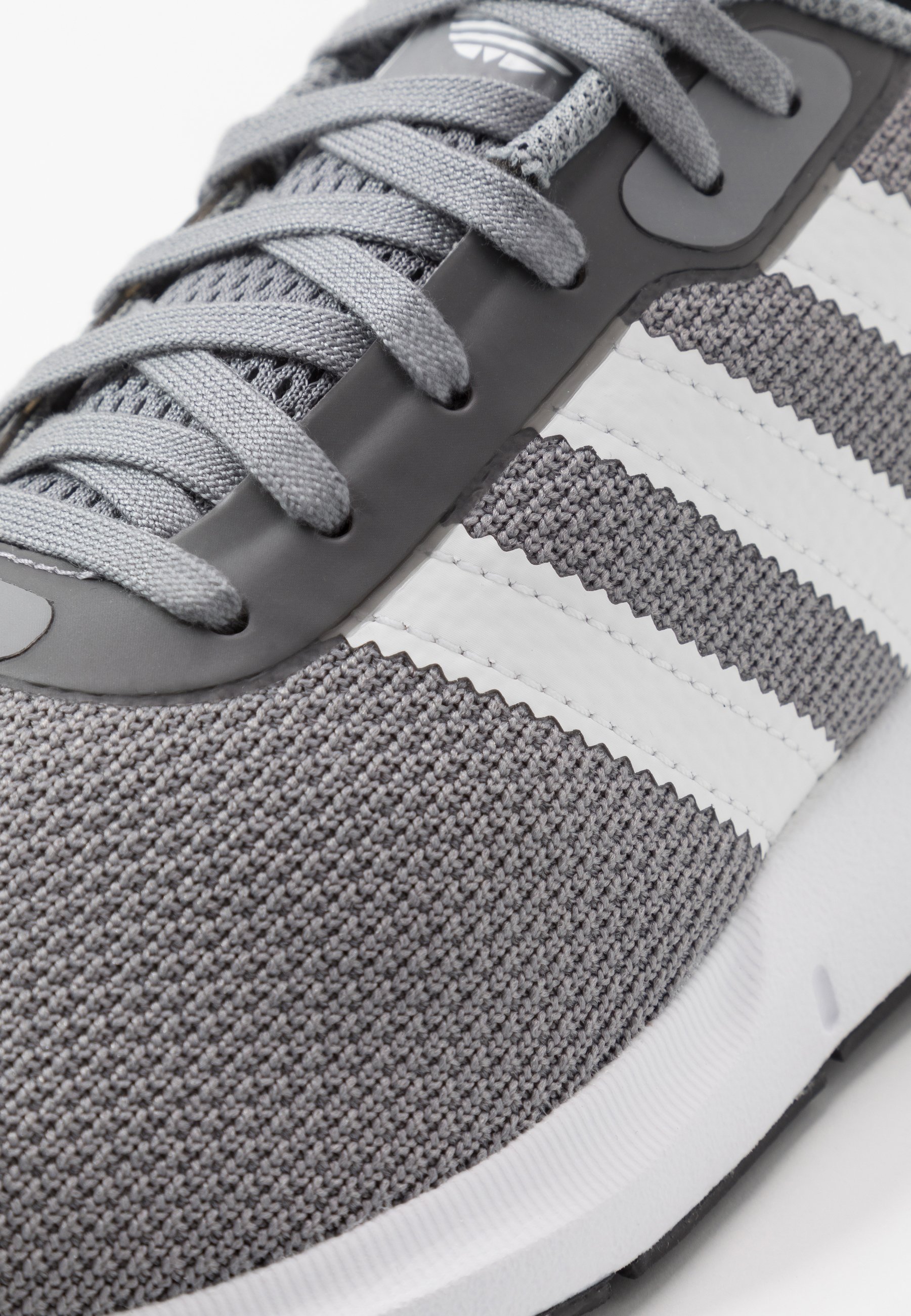 adidas Originals SWIFT RUN Sneaker low grey three adidas Originals SWIFT RUN Sneaker low grey three