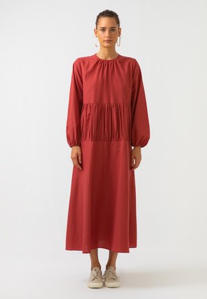 SHIRRED - Day dress - brown