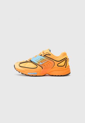 AIR PEGASUS WAVE UNISEX - Trainers - sundial/univ blue/ceramic/safety orange/black