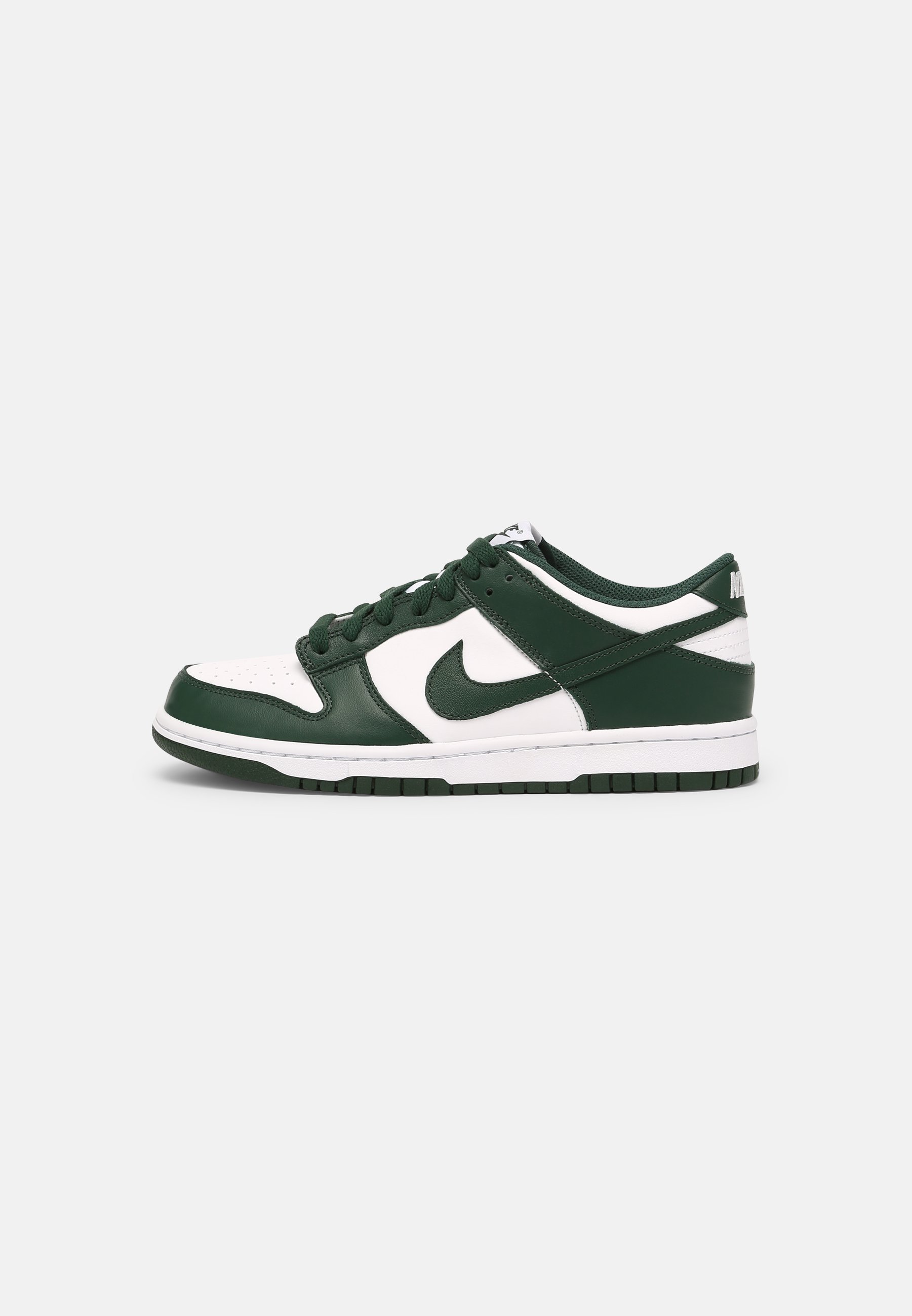 Nike Sportswear DUNK LOW UNISEX - Trainers - white/team green/total  orange/white - Zalando.de