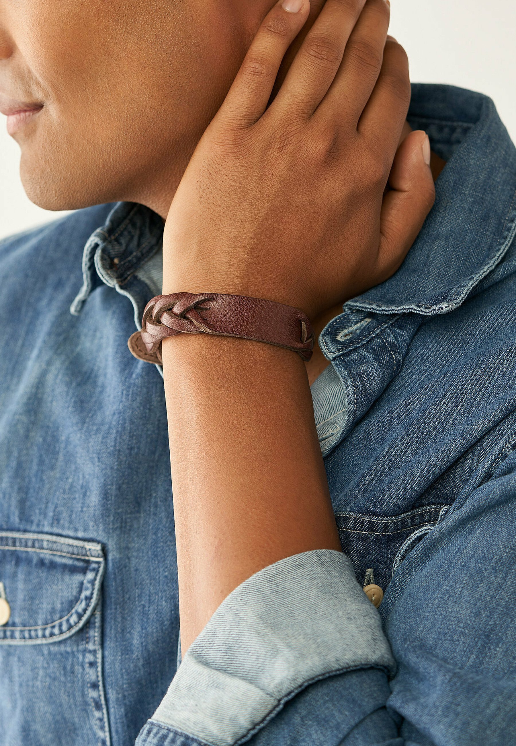 Pulsera Denario Manilla Elegante En Acero Para Mujer | Cuotas Sin Interés