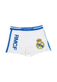 Białe bokserki z niebieskimi wykończeniami, z napisem "RMCF", herb Real Madryt oraz tekstem na pasku "Real Madrid Desde 1902."