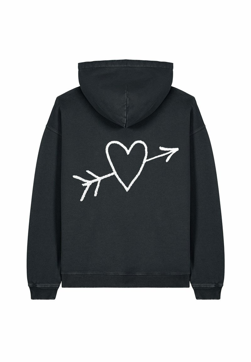 Felpa nera con tasca a marsupio sul davanti. Presenta una grafica bianca di cuore e freccia sul retro. Materiale in cotone, vestibilità regolare, polsini a coste.