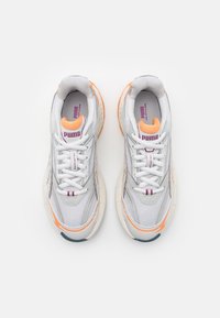 Puma VELOPHASIS ALWAYS ON - Baskets basses - feather gray/bright melon