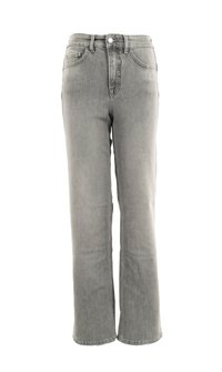 Jean en denim gris avec une coupe droite, style à cinq poches et fermeture à bouton. Présente des détails délavés et des coutures surpiquées.
