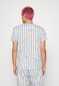 Brave Soul SET - Fato de treino - optic white/blue