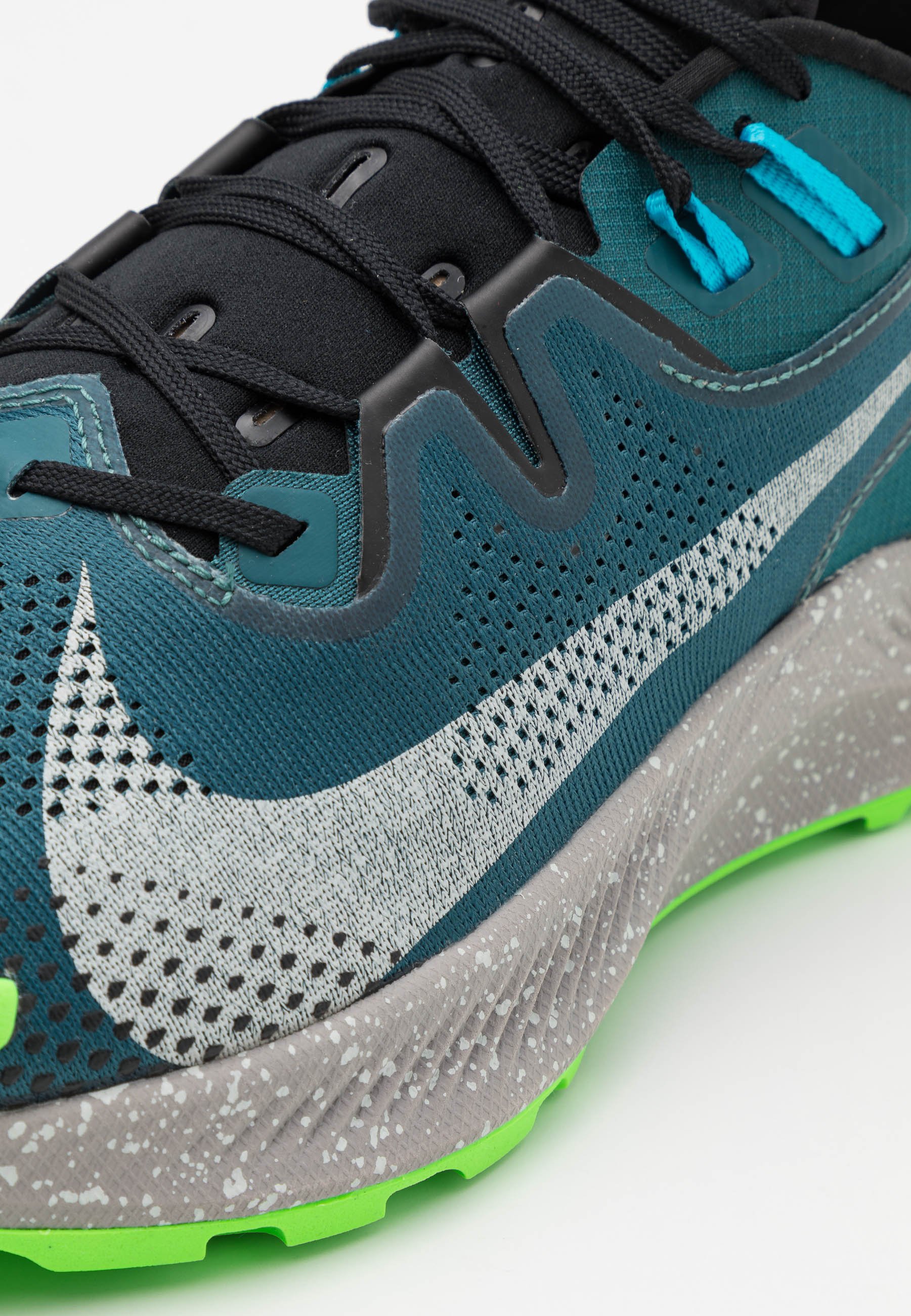 Nike Performance PEGASUS TRAIL 2 - Zapatillas de trail running - dark teal  green/light silver/black/verde oscuro - Zalando.es