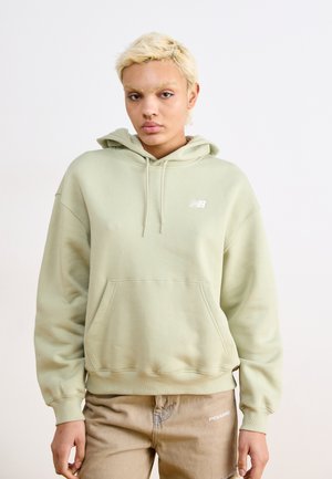 SPORT ESSENTIALS HOODIE - Pusa - olivine