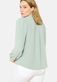 LolaLiza WITH VOLUME SLEEVES - Button-down blouse - mint green