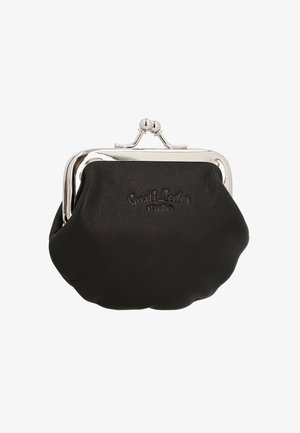 Schwarze Leder-Münztasche mit silberner Metallklammer und geprägt "Gusti Leder studio" Logo auf der Vorderseite.