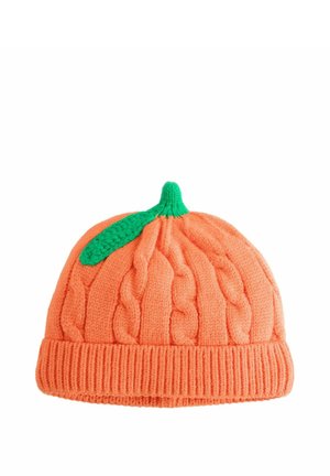 Berretto arancione lavorato a maglia con dettaglio di gambo e foglia verdi, che assomiglia a una zucca.