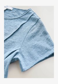 Ausgewählt, chambray blue