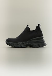 Επιλέχθηκε, black