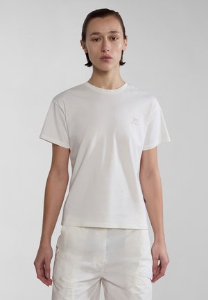 Korte mouwen, ronde hals t-shirt van off-white katoen. Kenmerkt zich door een klein geborduurd logo op de linkerborst en een ontspannen pasvorm.