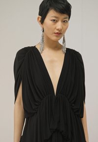 Norma Kamali TIERED - Robe en jersey - black