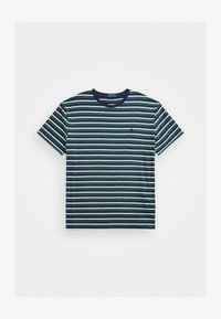 Unselected, vintage pine multi