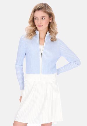 Strickjacke - light blue white