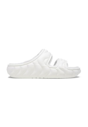 CLASSIC COZZZY OVERPUFF - Slippers - white