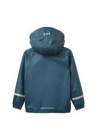 Waterdichte jas in donkergroen met een capuchon, elastische manchetten en reflecterende accenten. Bevat het logo op de rug en heeft een gladde, glanzende textuur.