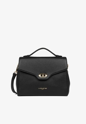 Borsa a mano in pelle nera con un design strutturato, caratterizzata da una chiusura e logo in metallo dorato, manico superiore e tracolla staccabile.