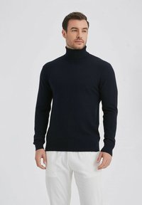 Non sélectionné, marine