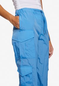 Rich & Royal Kapsáče - blue