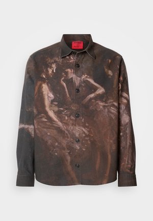 Long-sleeve button-up shirt featuring a dark base with an artistic print of figures, black buttons, and a branded red tag at the collar.