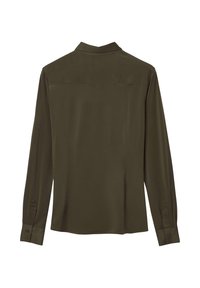 Camicia a maniche lunghe verde oliva con colletto, caratterizzata da una vestibilità dritta, polsini con bottoni, texture liscia e dettaglio della yoke posteriore.