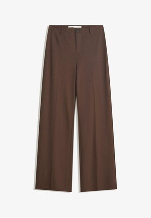 Pantalons larges marron avec une texture lisse, des plis à l'avant, une fermeture à bouton et deux poches latérales. Conçus pour le confort et la polyvalence.