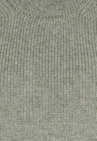 ONLY Tall Stickad tröja - khaki