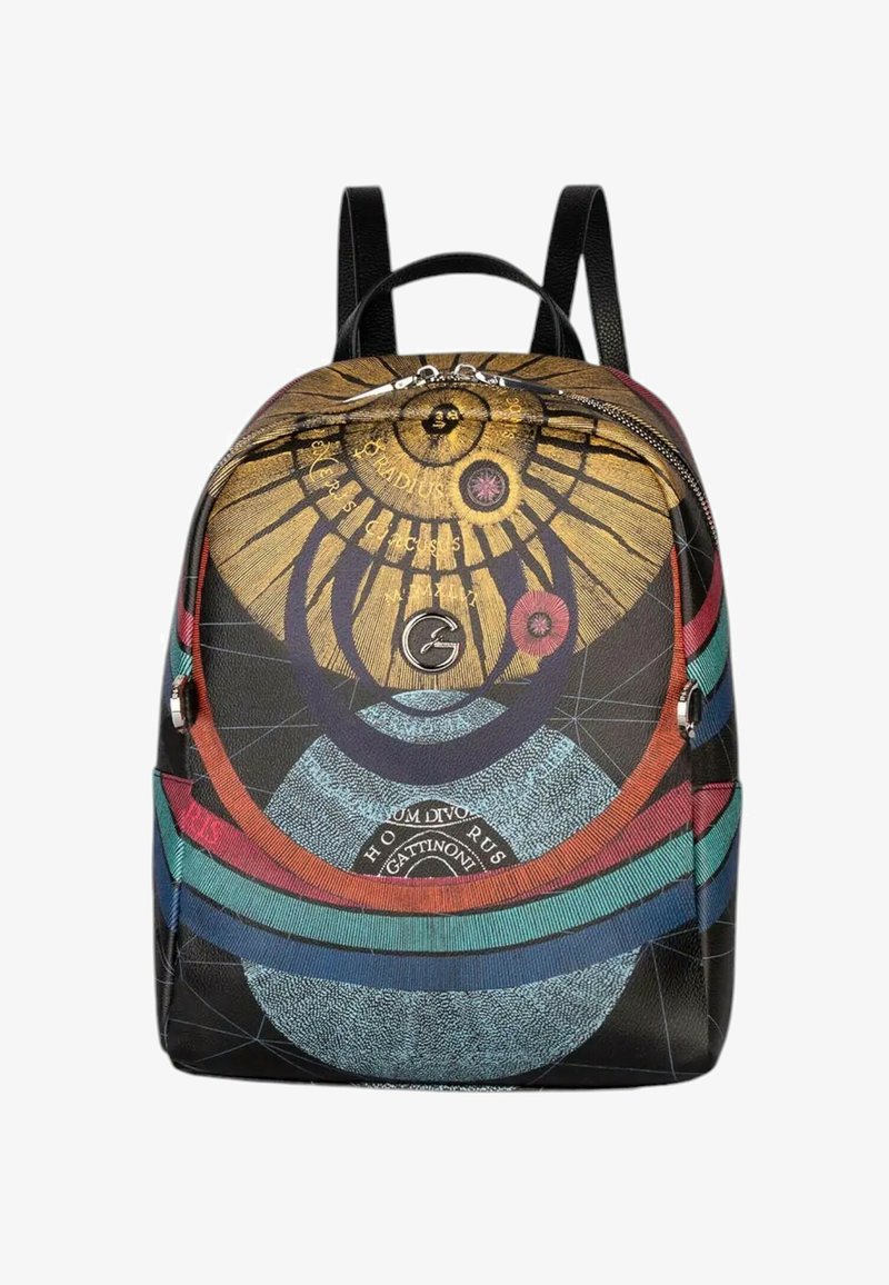 Zaino con un design vibrante e multicolore, caratterizzato da motivi circolari, superficie testurizzata e doppie tracolle. Chiusura superiore con zip.