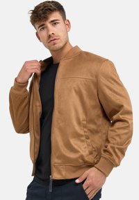 INDICODE JEANS ABBOTT - Välikausitakki - brown