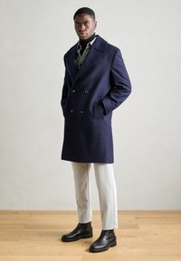 Isaac Dewhirst OVERSIZED COAT - Palton clasic - navy