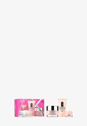 Clinique, DAILY HYDRATORS - Set de soins du visage