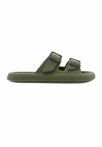 Chaussons de bain verts avec deux sangles ajustables, fabriqués dans un matériau doux avec une texture lisse et un semelle intérieure profilée pour le confort.