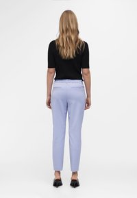 Object SLIM NOOS - Bukser - brunnera blue