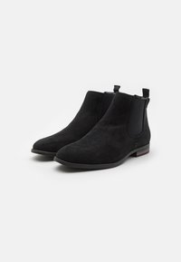 Pier One UNISEX - Botines bajos - black