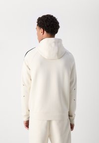 BOSS TRACKSUIT SET - Tepláková súprava - open white