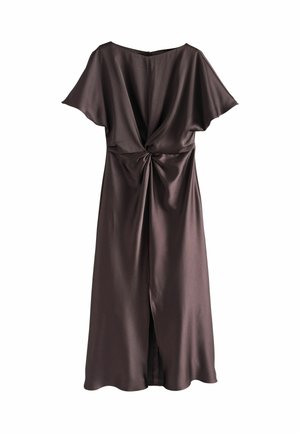 Satin braunes Kleid mit kurzen, flatternden Ärmeln, geknotetem Detail am Rücken und einem seitlichen Schlitz für mehr Bewegungsfreiheit. Geschmeidige Textur über das gesamte Kleid.