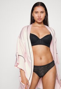 DIM MOD DE CORBEILLE PADDED BRA - Soutien com aro - black