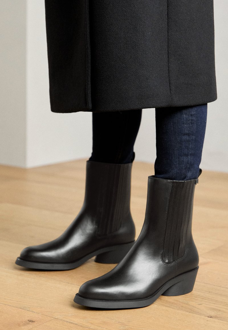 Camper Botki kowbojki i motocyklowe - Zdjęcie 1