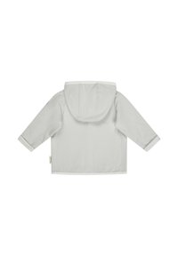 Graue Kapuzenjacke mit langen Ärmeln. Mit einem weißen Saum an den Bündchen und der Kapuze. Der Stoff wirkt glatt und hat ein schlichtes Design.