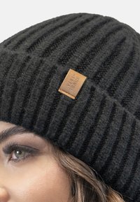 Vivisence Berretto - black