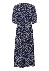 Květnatá midi šaty v černé látce s modrými a broskvovými květy. Mají krátké rukávy a přiléhavý pas s volnou sukní.