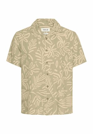 Korte mouwen overhemd in olijfgroen met abstracte witte bladvormen, knoopsluiting aan de voorkant, standaard kraag en een relaxte pasvorm.