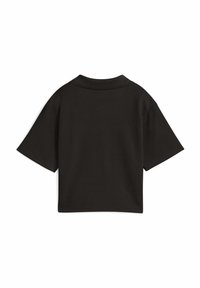 Sort kortærmet polo skjorte med en struktureret, vaffelmønstret overflade, med en klassisk krave og en lige linning bagpå.