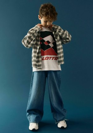 Name it, - T-shirt z nadrukiem