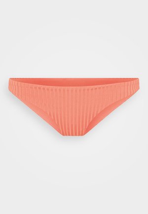 Korallivärvi bikiinipõhi, millel on ribakujundus, keskmise kõrgusega disain ja siledad servad. Kerge kangas, mis sobib ujumisriietuseks.